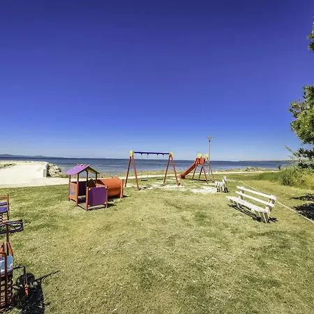 Steinvilla Mit Pool- Meerblick- Naehe Sandstrand By Interhome * بريفلاكا