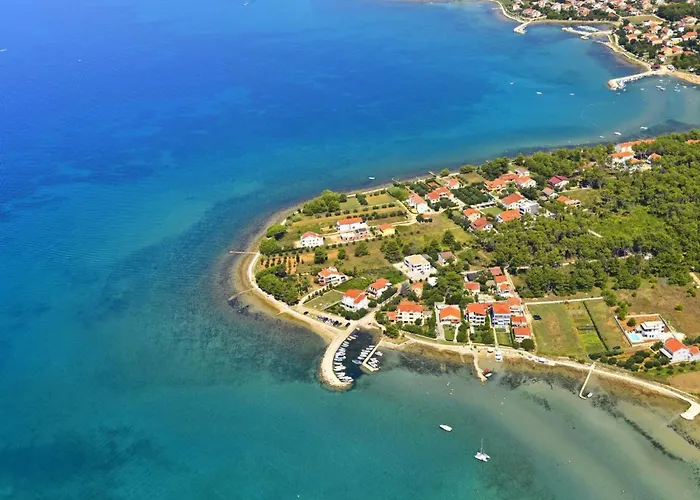 Steinvilla Mit Pool- Meerblick- Naehe Sandstrand By Interhome Hébergement de vacances