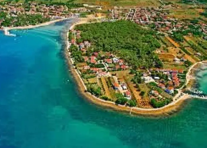 Hébergement de vacances Steinvilla Mit Pool- Meerblick- Naehe Sandstrand By Interhome Privlaka (Zadar)