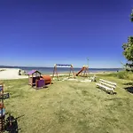 Steinvilla Mit Pool- Meerblick- Naehe Sandstrand By Interhome * Привлака