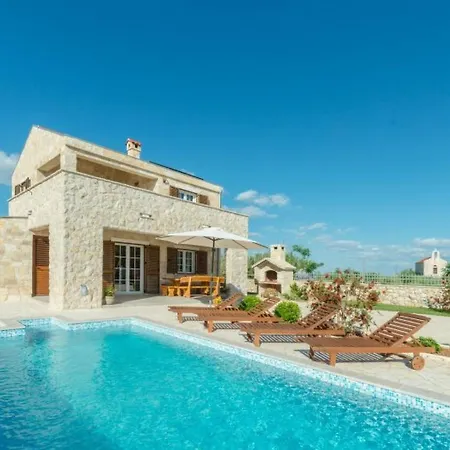Prázdninový dům Steinvilla Mit Pool- Meerblick- Naehe Sandstrand By Interhome *