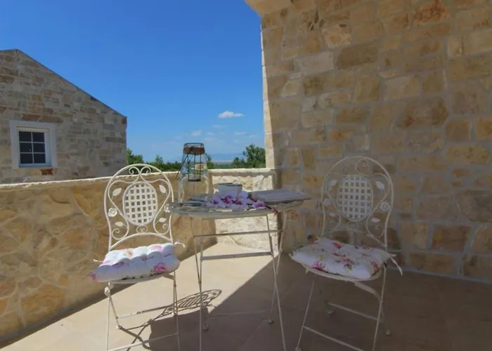 Сasa de vacaciones Steinvilla Mit Pool- Meerblick- Naehe Sandstrand By Interhome Privlaka (Zadar)